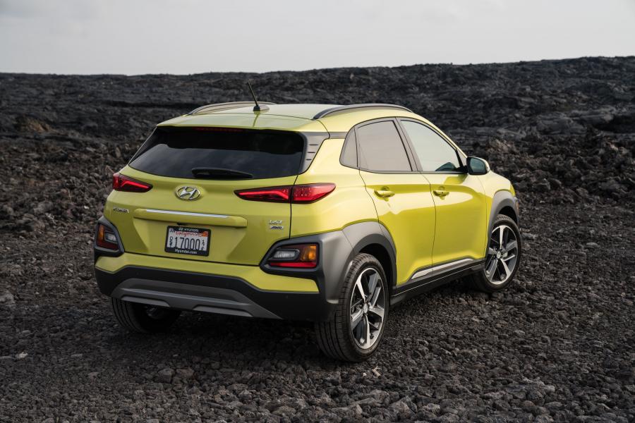  Hyundai Kona 1.6T 4WD (OS) 2018 года  (NA) (фото 14 из 30)